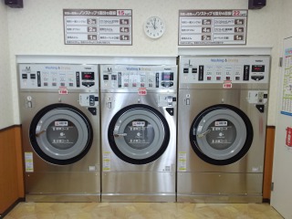 マンマチャオ貝塚加神店 店内