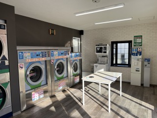 マンマチャオ小田原中里店 店内